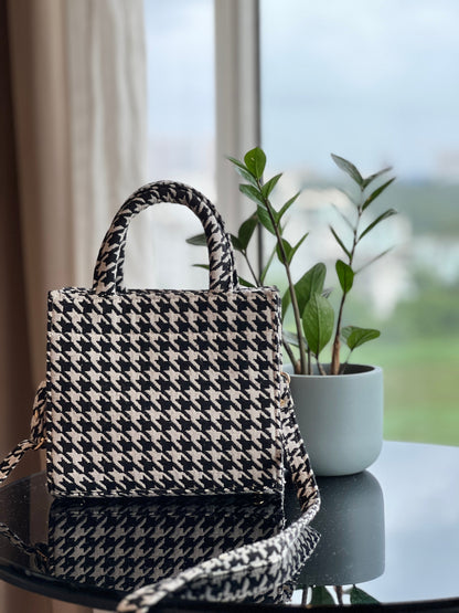 Houndstooth Box Sling