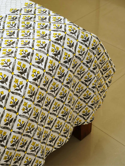 Bageecha Yellow Extra Large Double Bed Bedsheet