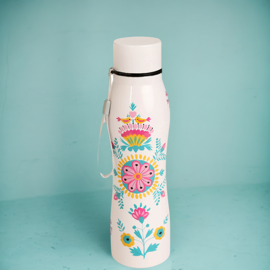 Gardenia White Water Bottle