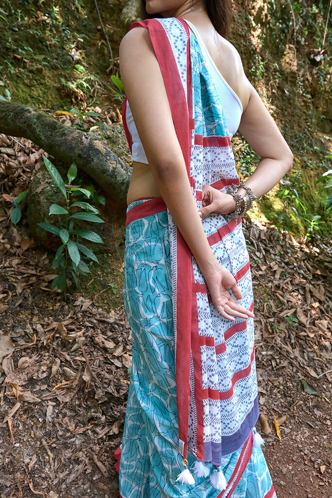 Bokee Mul Cotton Blue Printed Saree