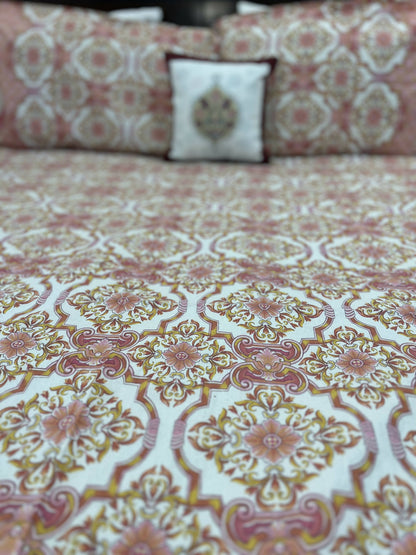 King Size | 90*108 Inches | Pink Pattern