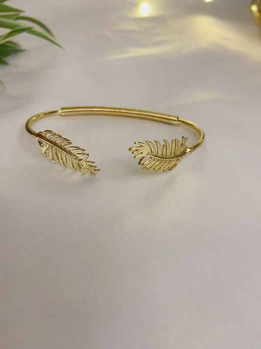 Golden Feather Adjustable Bangle