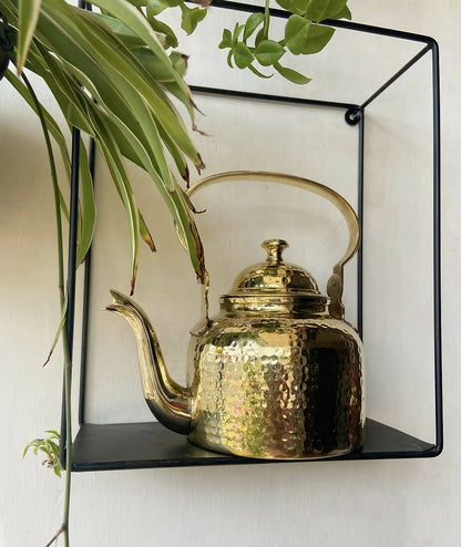 Brass Hammered Kettle - Medium