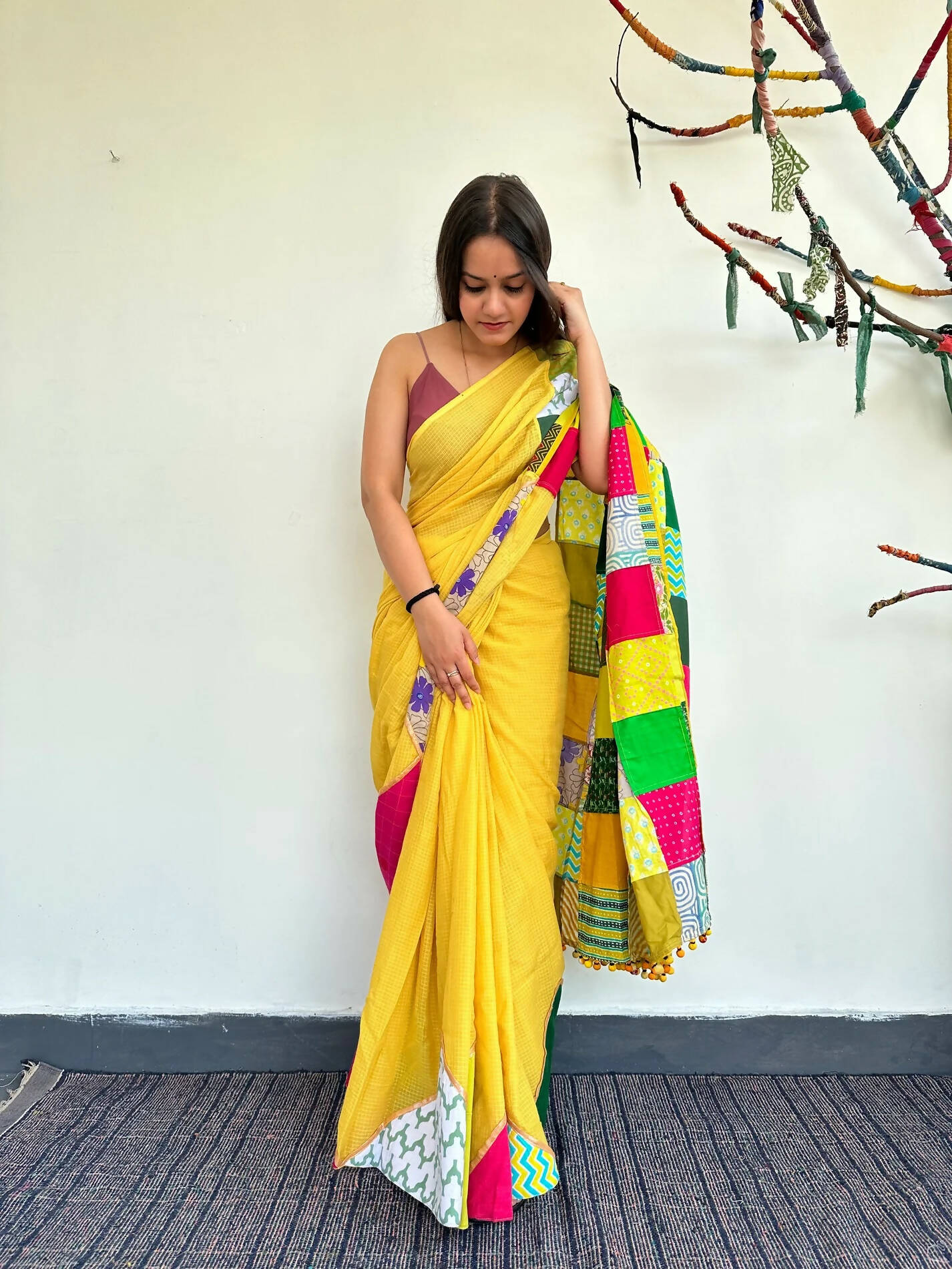 अतरंगी Saree Yellow