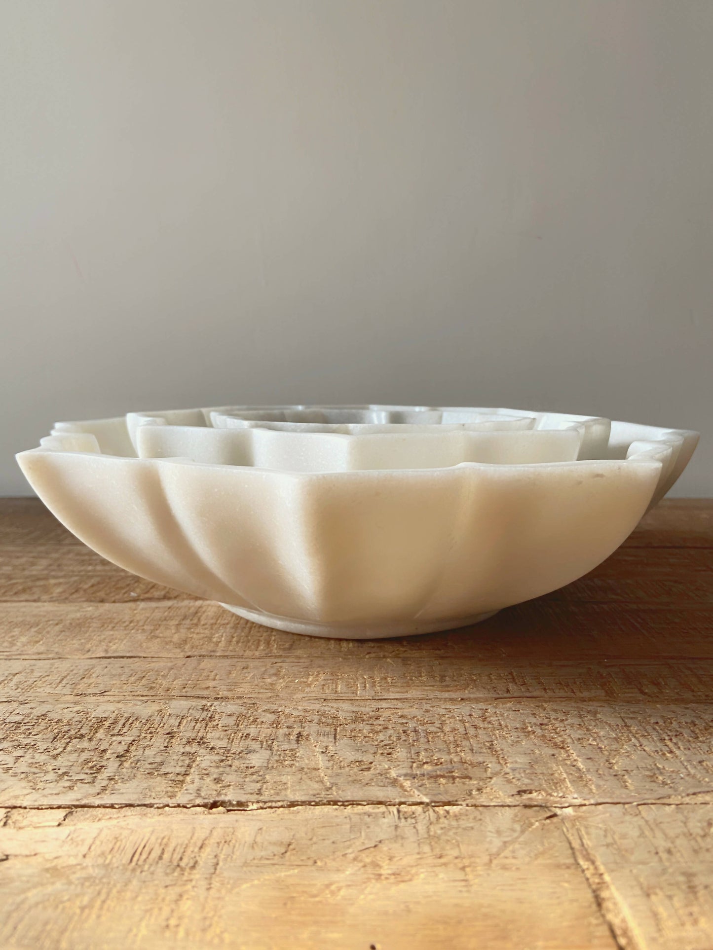 Pearly White Marble Urli Bowls - Set of 3