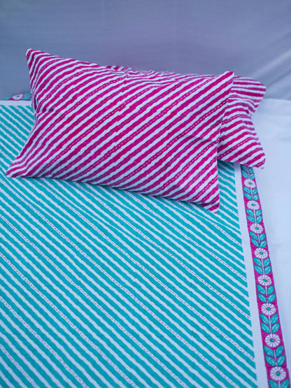 Diagonal Stripe Kantha Bedsheet