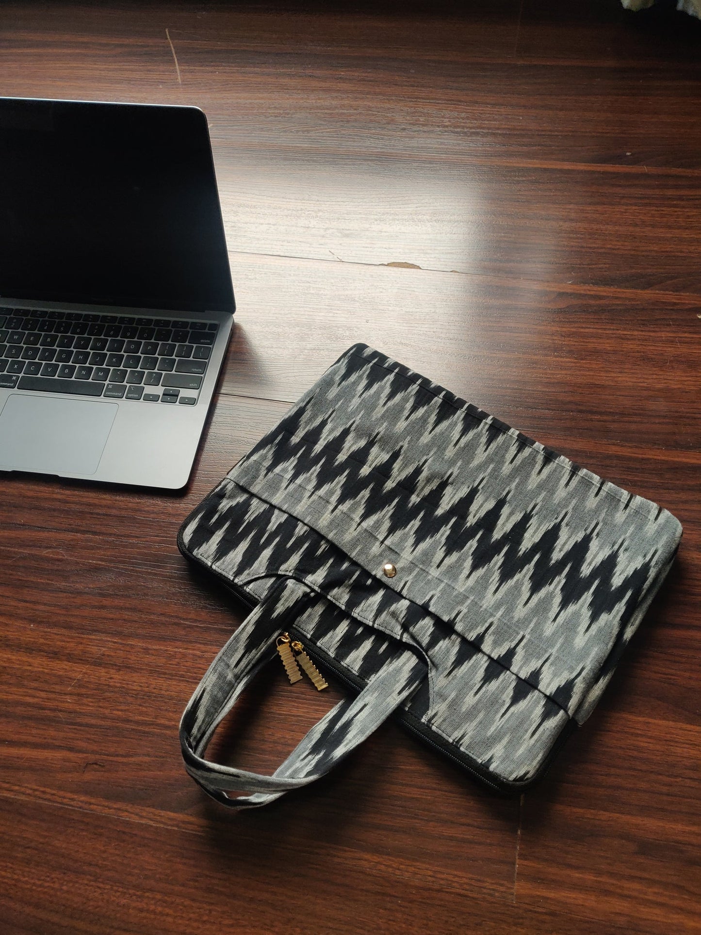 MacBook Sleeve - Ikat Black & Grey