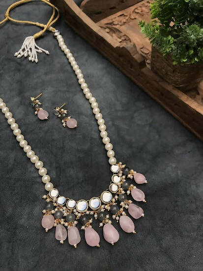 Stone and Kundan Long Necklace