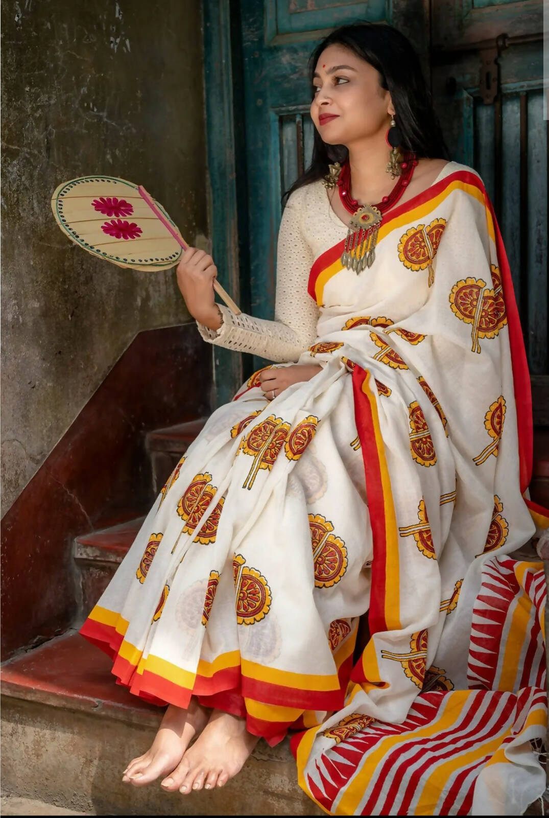 Haath Pakha White Cotton Printed Saree