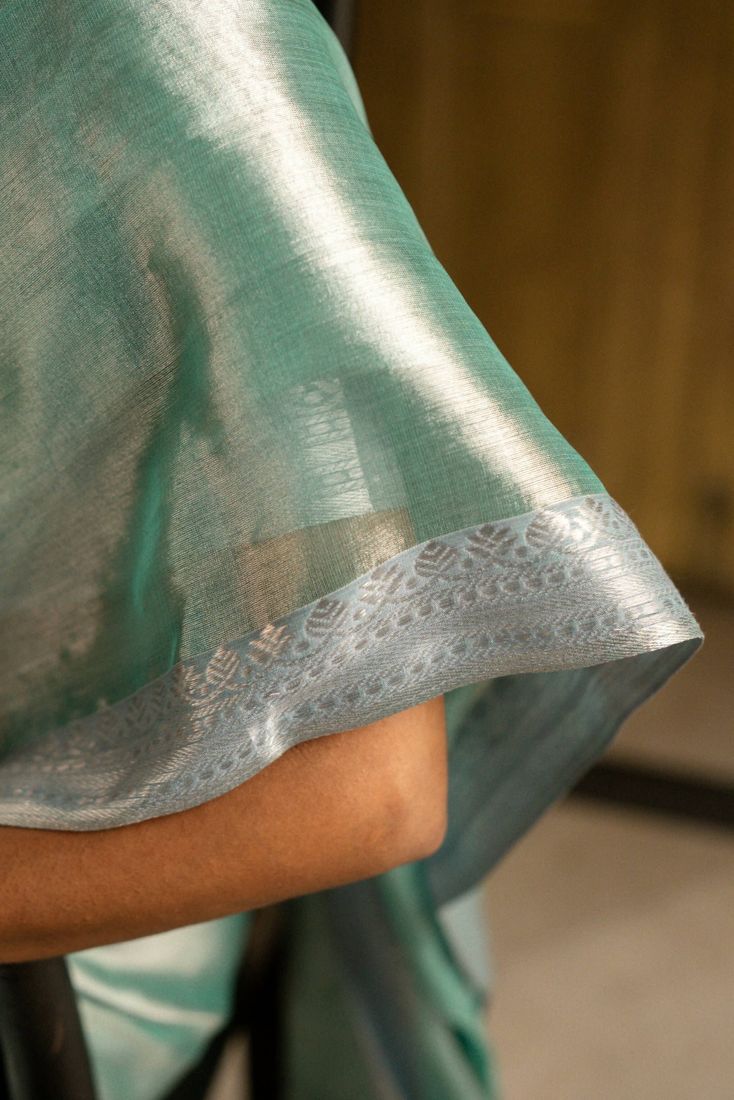 Empress Of The Ocean Mulberry silk Tissue Saree