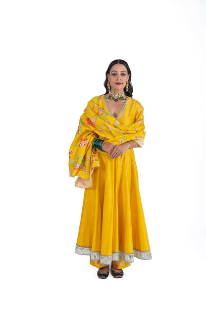 Peela Gulab Anarkali Set