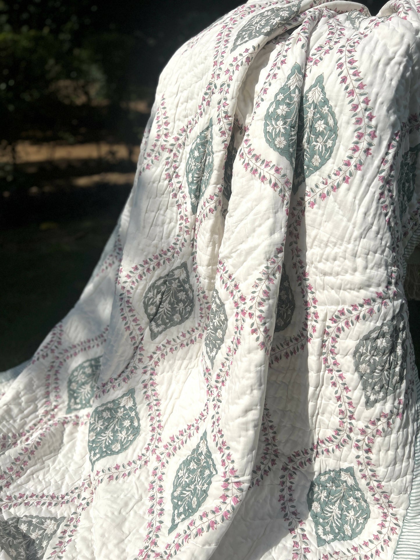 Reversible Hand Block Quilt | Grandeur