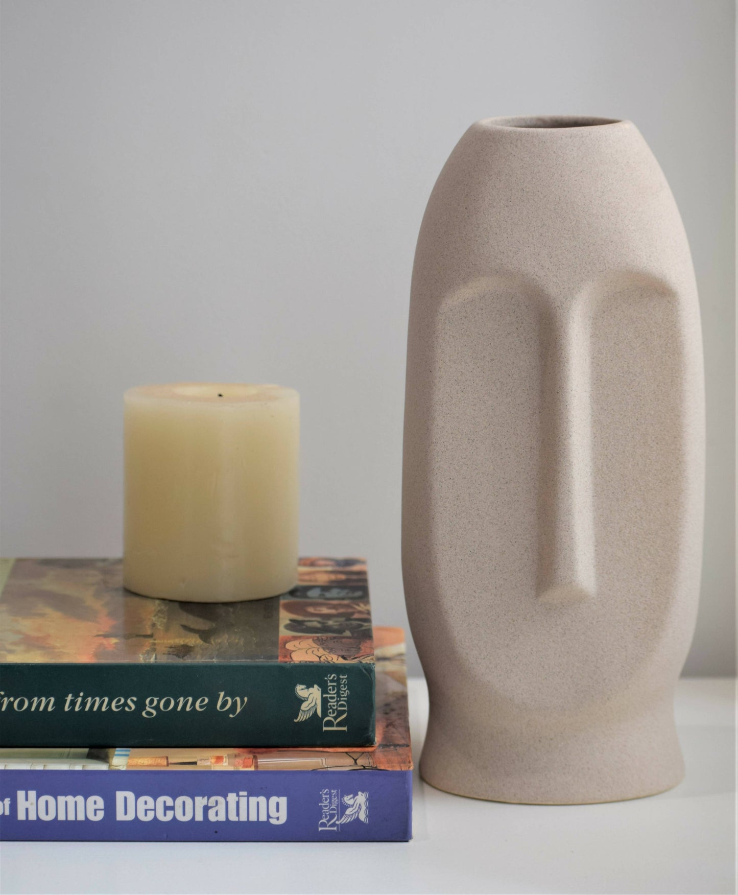 Tranquility Vase - Beige color