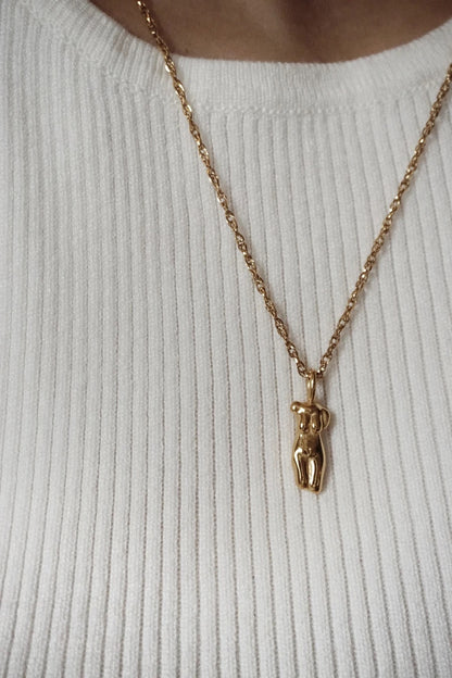 Femme Necklace