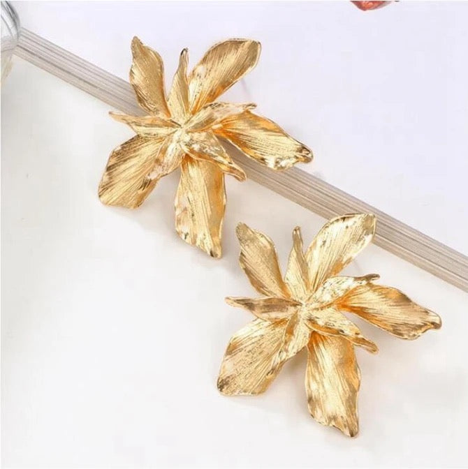 Flower Drop Earrings