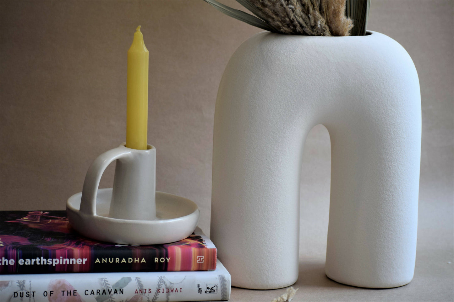 The Aesthetic Duo - Vase & Candle Stand Set