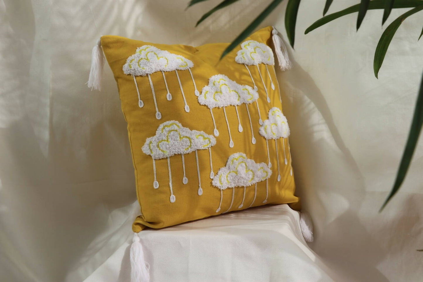 Clouds - Hand Embroidered (Pack of 1)