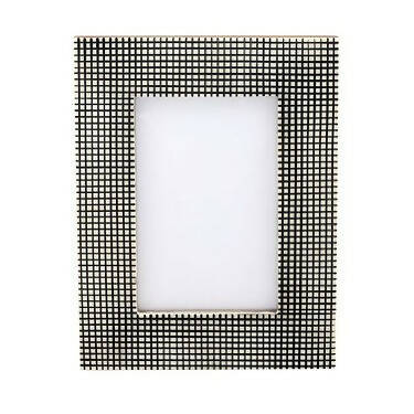 Photo Frame Black+White Resin Checks