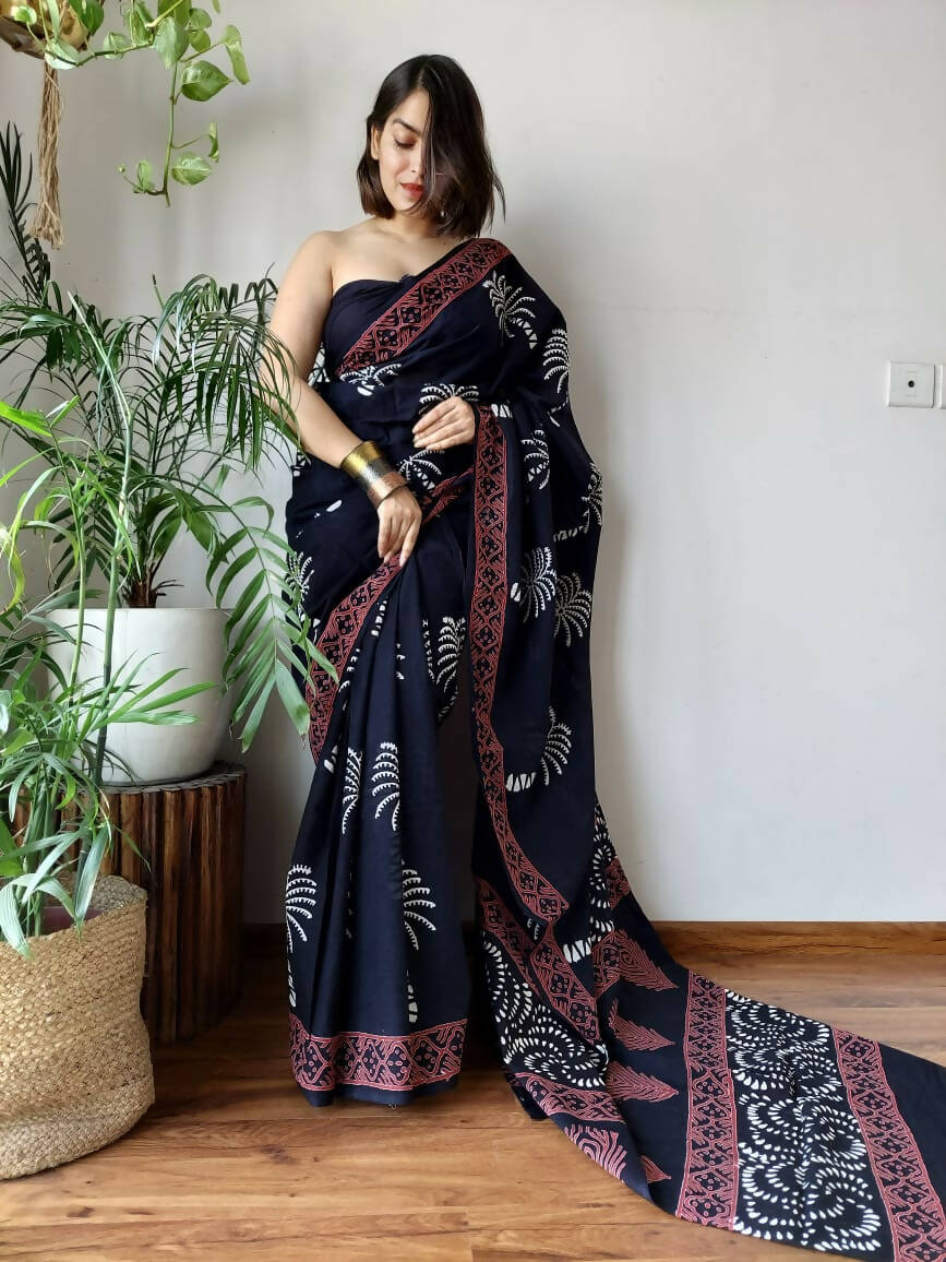 Tropical Charm Black Cotton Pocket Saree