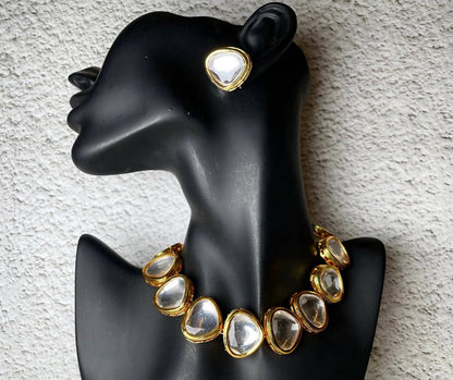 Dainty Kundan Set