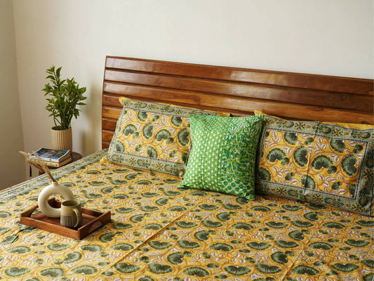Begum Yellow King Size Double Bed Bedsheet