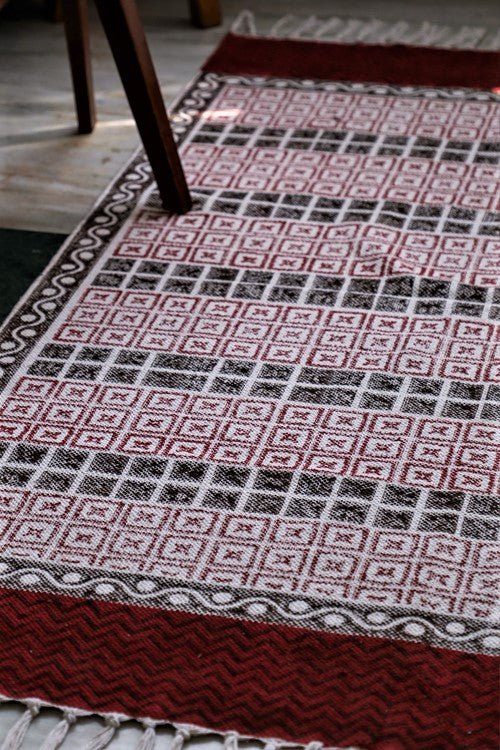 Crimson Crosses' Handblock Printed Cotton Dhurrie Rug