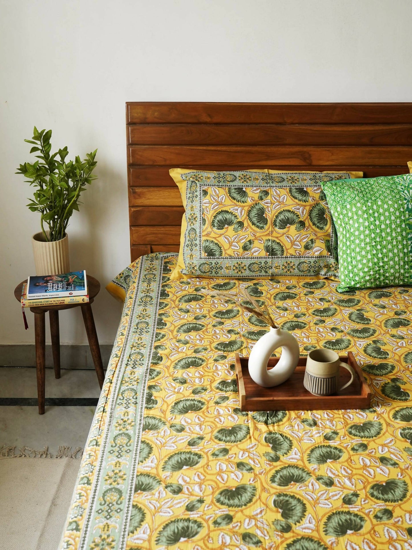 Begum Yellow King Size Double Bed Bedsheet