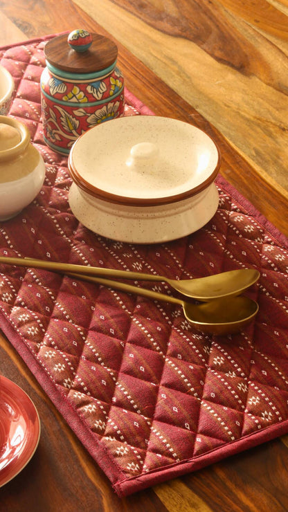 Woven Ruby Red Reversible, Wipeable & Heat resistant Cotton Tablepad