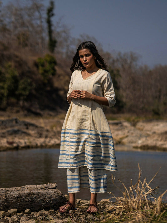 Lakeside Kurta Set