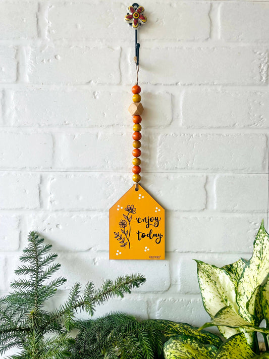 Beaded Hut With Ceramic Hook